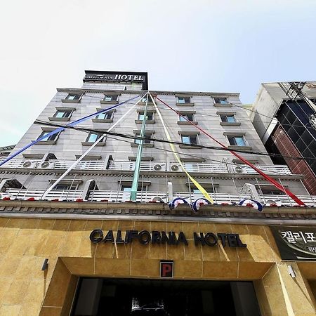 California Hotel Guri Exterior foto